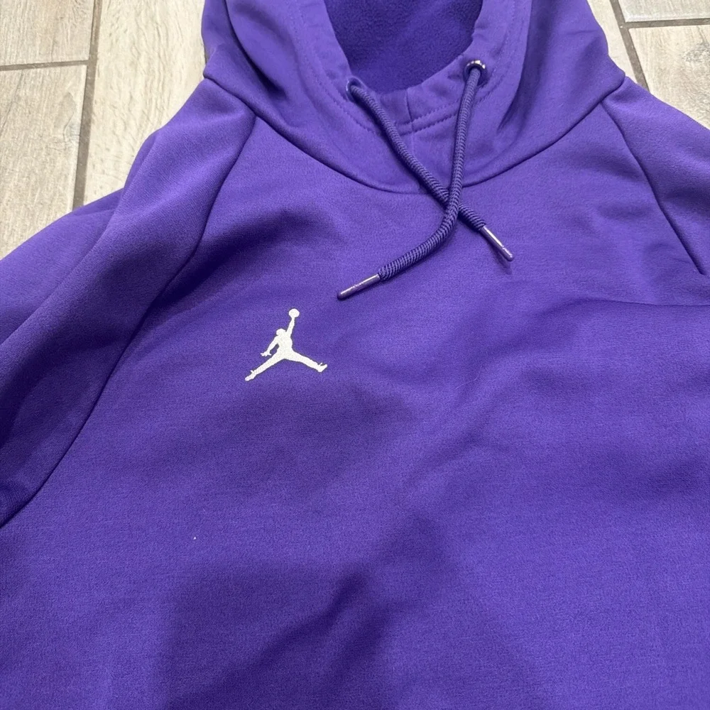 Jordan Hoodie Mens Pullover Fleece Hooded Pockets Logo Basketball  Small Purple